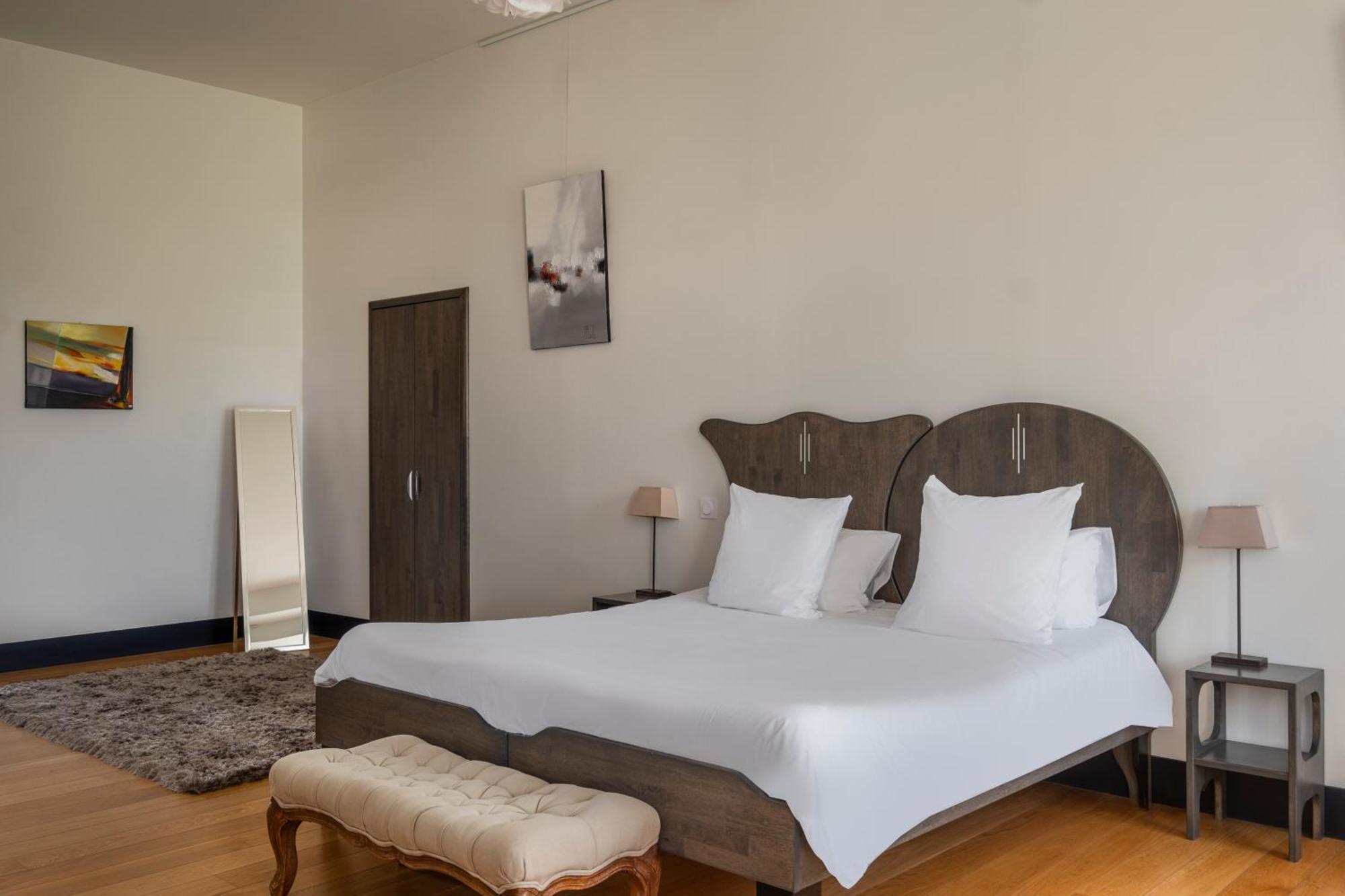 Chateau De Briancon, The Originals Relais Hotel Baune