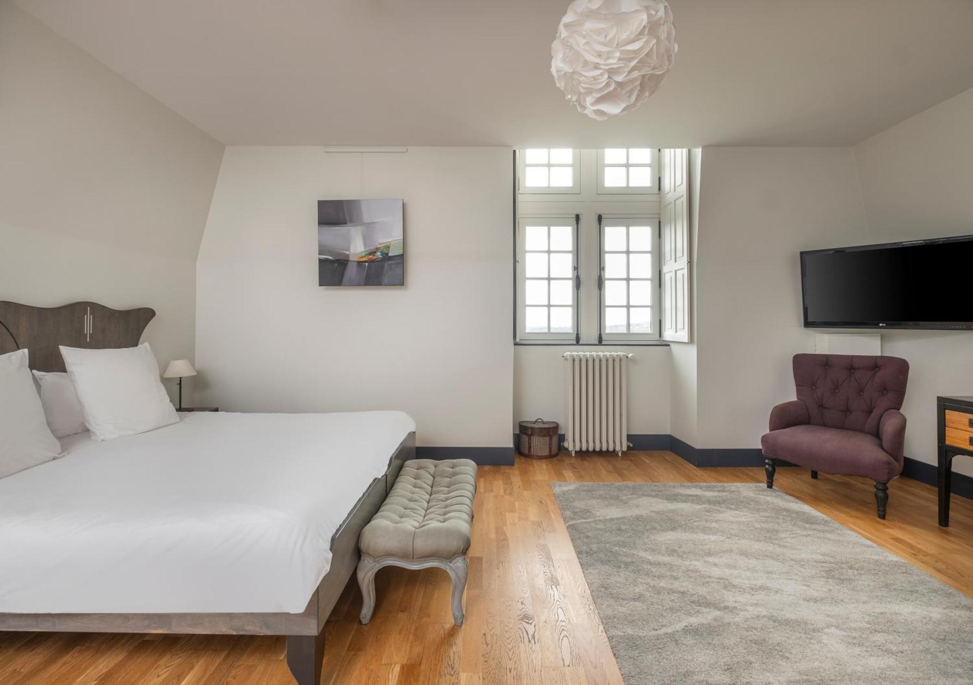 Chateau De Briancon, The Originals Relais